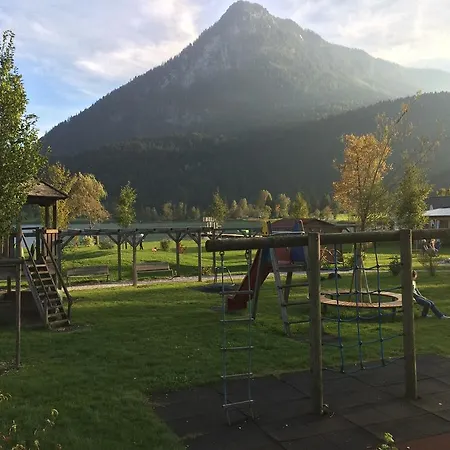 Haus Ager Apartmán *